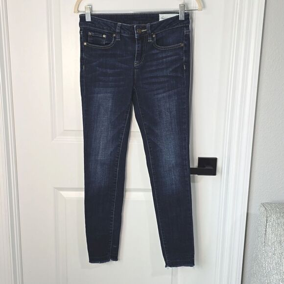 Two By Vince Camuto Mid-Rise Frayed Hem Skinny Jeans - Size 0/25 - Picture 2 of 14
